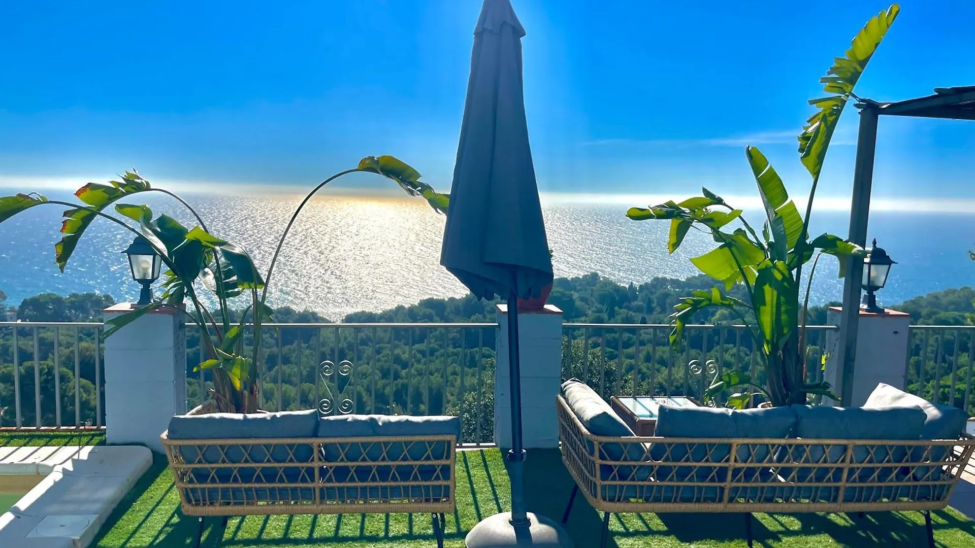 Villa Seahomes Vacations, La Casa Blue Mediterranean Lifestyle Blanes Spain